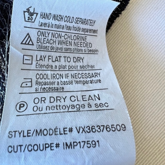 Vince linen blend lightweight long sleeve striped knit sweater - Picture 10 of 10